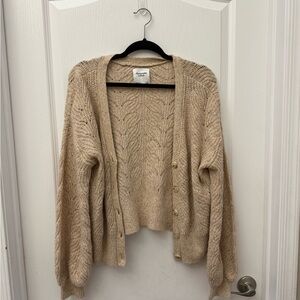 Abercrombie & Fitch Textured Knit Cardigan in Beige